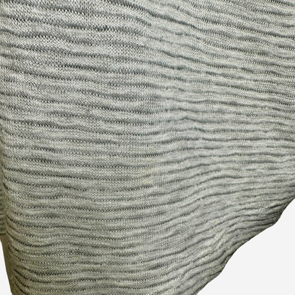 Athleta Long Sleeve Shirt Women’s sz. Medium Tall Gray Stripes Cut out Back - Picture 7 of 13
